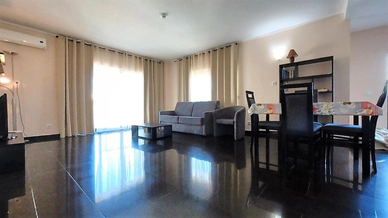 Apartamentos Turisticos Rocha Tower 3 Portimão Eksteriør bilde