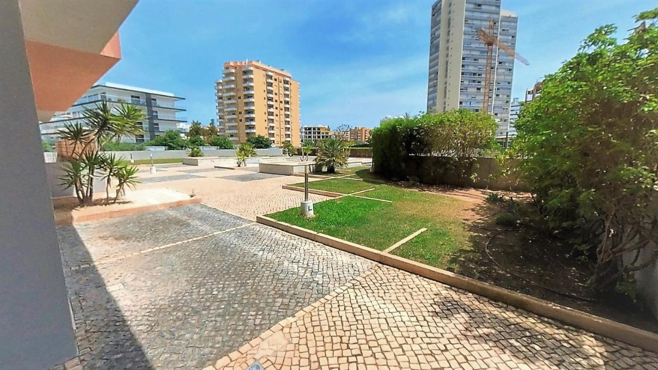 Apartamentos Turisticos Rocha Tower 3 Portimão Eksteriør bilde